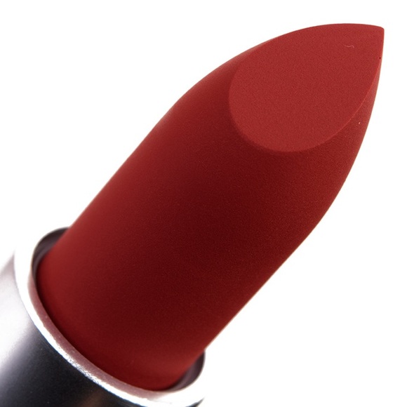 x1 MAC DEVOTED TO CHILI - POWDER KISS LIPSTICK